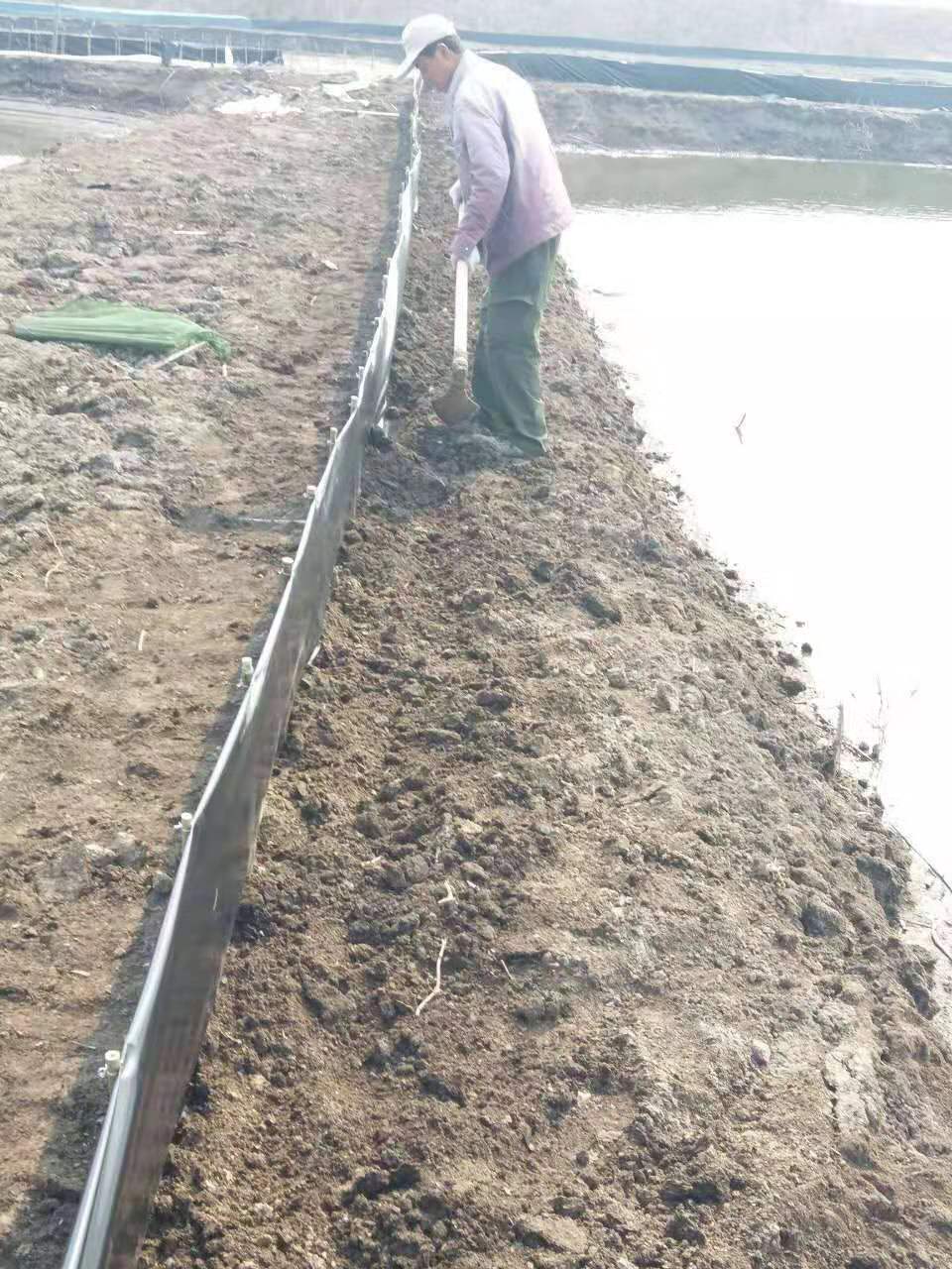 水庫(kù)養(yǎng)蟹岸上防逃網(wǎng)設(shè)置