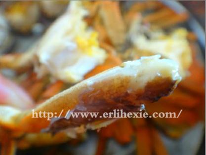 盤錦河蟹鮮嫩的蟹腿