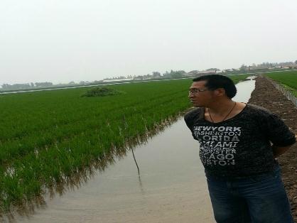 視察養(yǎng)殖基地